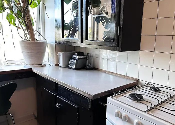 Local Family Close To Center *