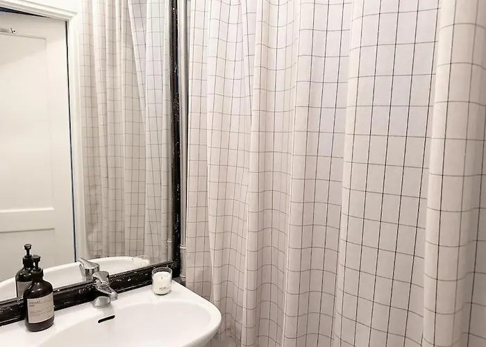 Local Family Close To Center Apartmán *